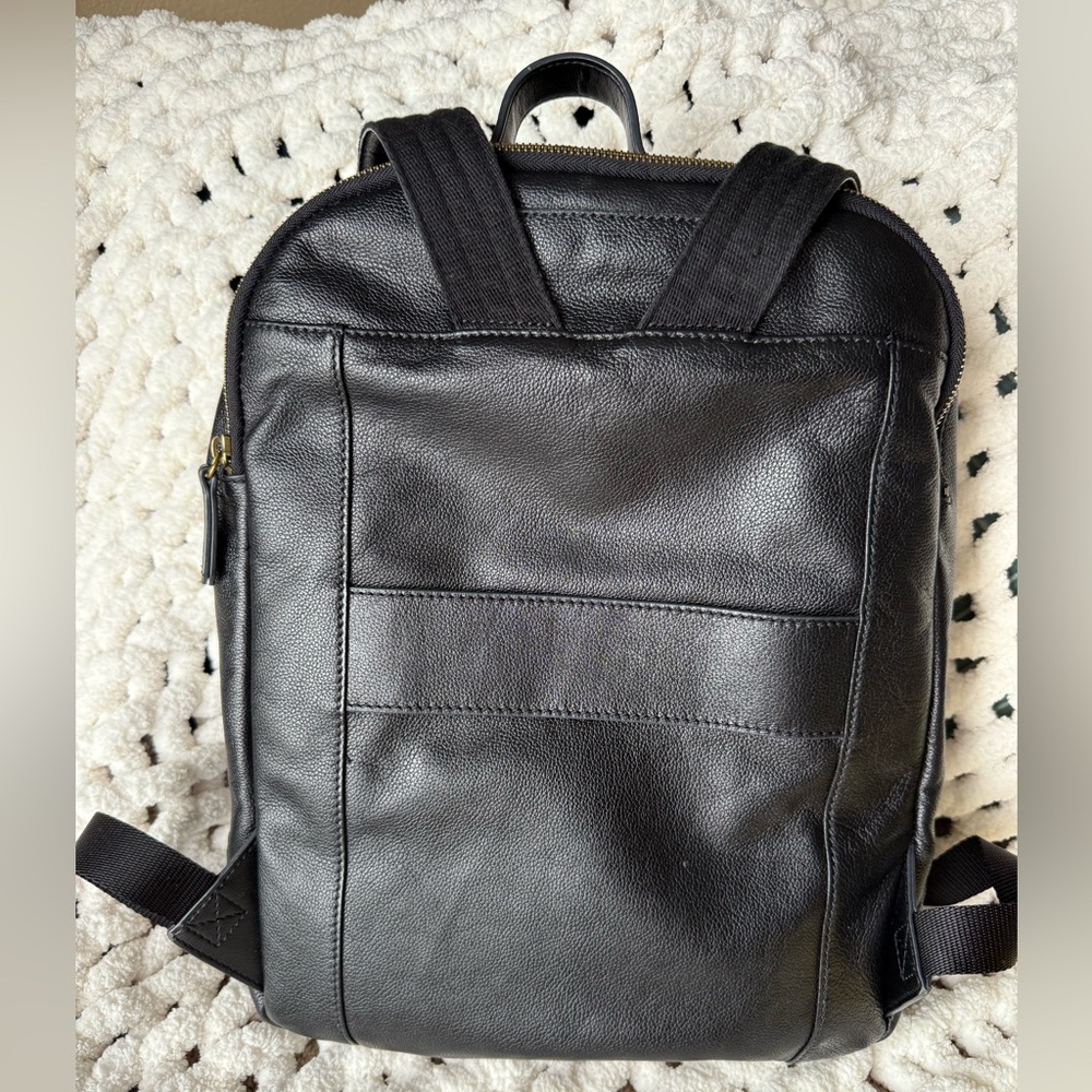 Fossil Sherri Leather Backpack. EUC!! - Picture 2 of 15